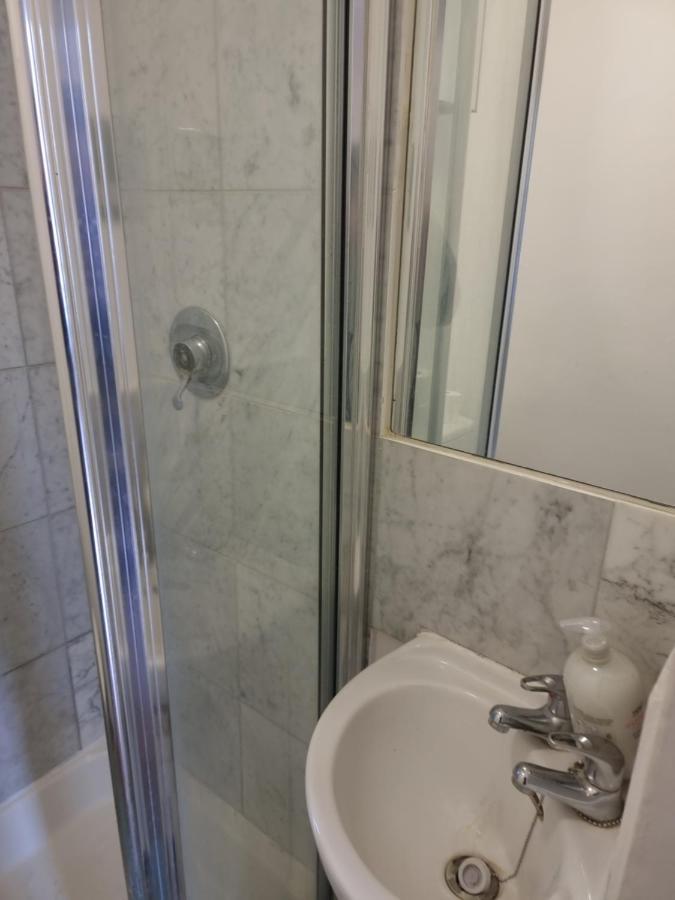 Апартаменти F8-Mezzanine 1St Floor Flat Fits 3 Near Paddington Лондон Екстер'єр фото